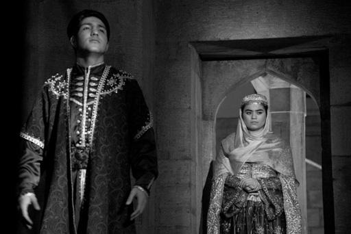 В Баку в Международном центре мугама презентован проект "Полюбивший Тебя найдет спасение" (фото)