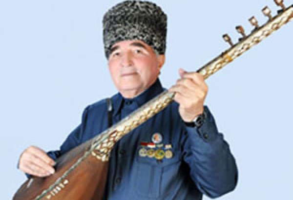 В Баку отметят юбилей ашуга Исфандияра Рустамова