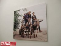 В Баку открылась выставка Шаина Гусейнова "Без названия" (фотосессия)