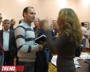 В Баку открылась выставка Шаина Гусейнова "Без названия" (фотосессия)