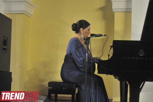 В Баку состоялся концерт в поддержку телеведущего Гаджи Нурана Гусейнова (фотосессия)