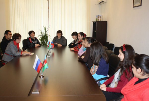 В Баку состоялось мероприятие, посвященное скульптору Петру Клоду и живописцу Карлу Брюллову