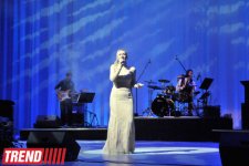 Анмари представила в Баку замечательный концерт "Sarı Gəlin": "Mən sizi çox sevirəm" (фотосессия)