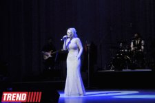 Анмари представила в Баку замечательный концерт "Sarı Gəlin": "Mən sizi çox sevirəm" (фотосессия)