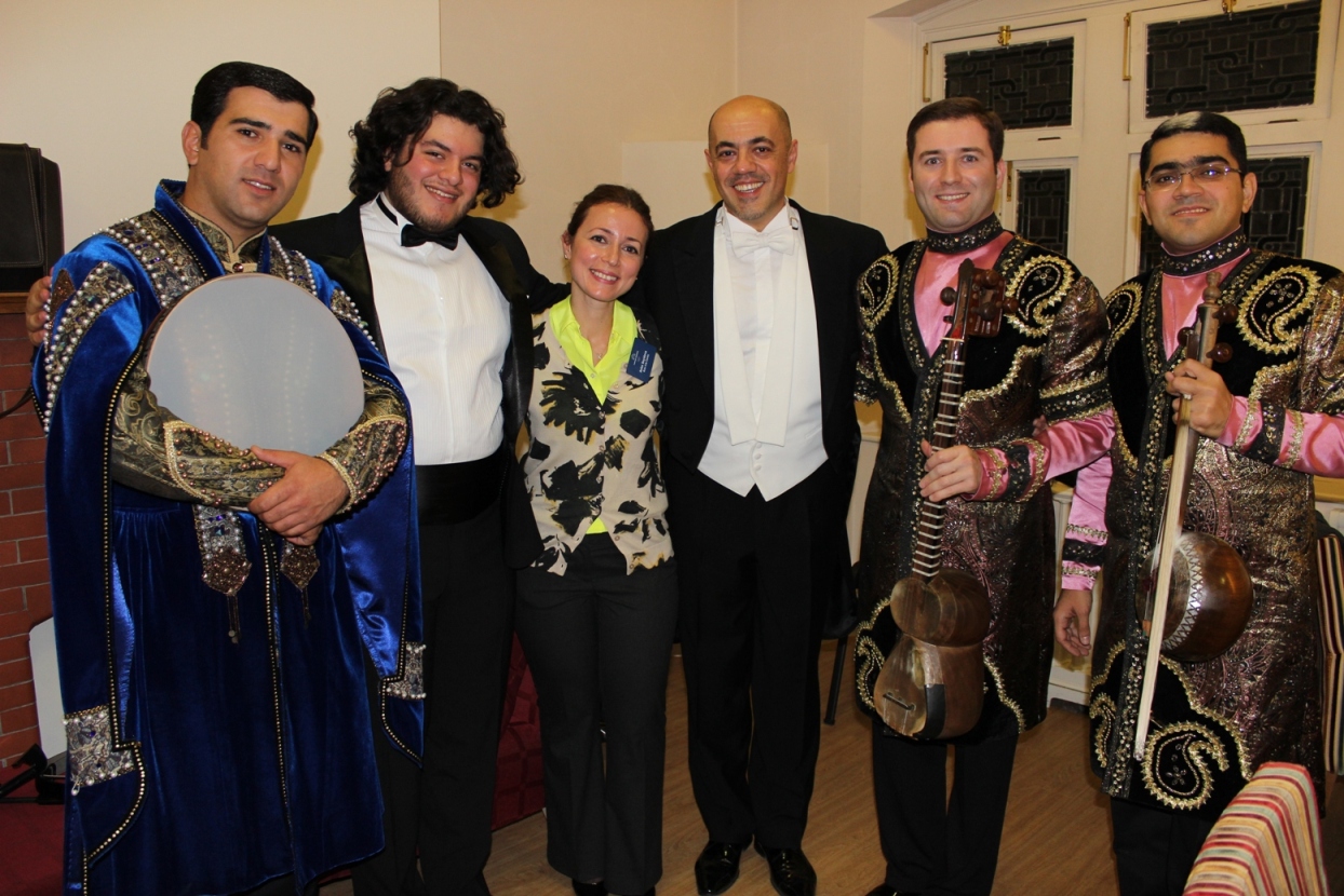 В Лондоне состоялся концерт азербайджанской музыки в исполнении Королевского симфонического оркестра (фото)