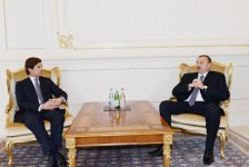 Президент Азербайджана принял верительные грамоты послов ряда стран (версия 2)