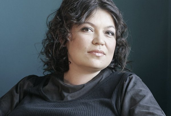 "Встали и пошли!" – про Баку российский кинопродюсер Елена Яцура