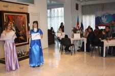 В Баку прошел интерактивный урок по произведению Л.Н. Толстого "Война и мир" (фото)