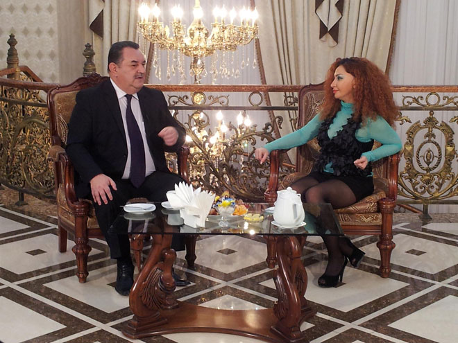 Мастер кяманчи Агаджабраил Аббасалиев рассказал интересные факты о Зейнаб Ханларовой (видео-фото)