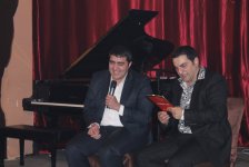 В Баку состоялся "неожиданный" международный вечер Comedy.AZ (фотосессия)