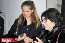 В Баку представлены оригинальные работы из Литвы и азербайджанки из США (фото)
