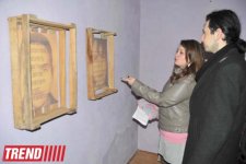 В Баку представлен проект испанской художницы "Осужденный город в пустыне проклятых"  (фото)