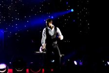 EMIN выпускает эксклюзивный DVD "Emin - Live In Moscow" (видео-фото)