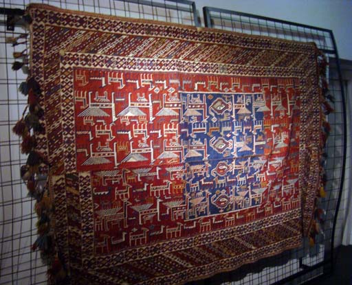 В Чехии представлено азербайджанское искусство – оружие, ковры, посуда (фотосессия)