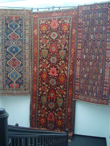 В Чехии представлено азербайджанское искусство – оружие, ковры, посуда (фотосессия)