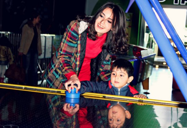 В Азербайджане снимается сериал в жанре криминальной драмы "Пятно" (фотосессия)