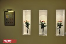 В Баку представлена уникальная книга "Монеты Азербайджана" (фотосессия)