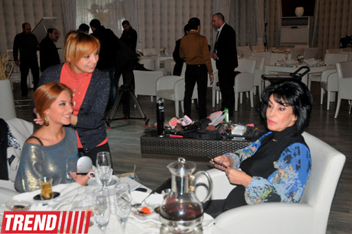 Композитор Ханым  Исмайылгызы во время съемок получила радостное известие – родилась внучка (фото)