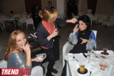 Композитор Ханым  Исмайылгызы во время съемок получила радостное известие – родилась внучка (фото)