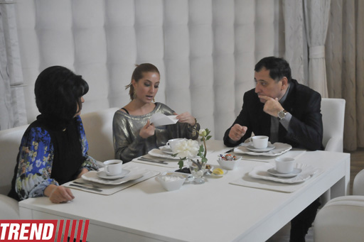 Аян Бабакишиева реализовала проект с известными деятелями культуры Азербайджана (фотосессия)