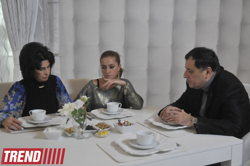 Аян Бабакишиева реализовала проект с известными деятелями культуры Азербайджана (фотосессия)