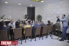 Аян Бабакишиева реализовала проект с известными деятелями культуры Азербайджана (фотосессия)