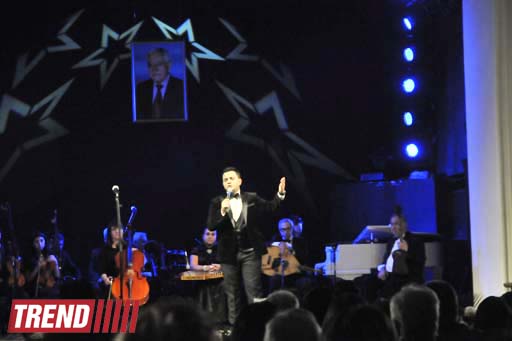 В Баку состоялся музыкальный вечер, посвященный 80-летию Огтая Кязыми (фотосессия)