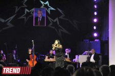 В Баку состоялся музыкальный вечер, посвященный 80-летию Огтая Кязыми (фотосессия)