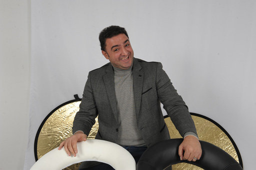 Телеведущие Фарид и Орхан Рзаевы провели новогоднюю акцию "Cheese" (фотосессия)