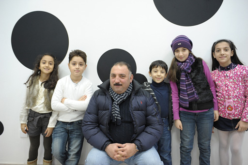 Телеведущие Фарид и Орхан Рзаевы провели новогоднюю акцию "Cheese" (фотосессия)