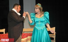 Мужчина в полном расцвете сил - 50-летний юбиляр, заслуженный артист Азербайджана Чингиз Ахмедов (фото)