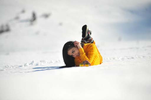 Телеведущая Нана Агамалыева реализовала фотопроект в Улудаге (фотосессия)