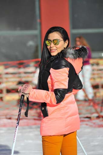 Телеведущая Нана Агамалыева реализовала фотопроект в Улудаге (фотосессия)