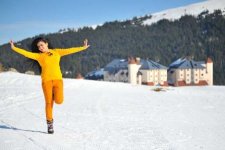 Телеведущая Нана Агамалыева реализовала фотопроект в Улудаге (фотосессия)