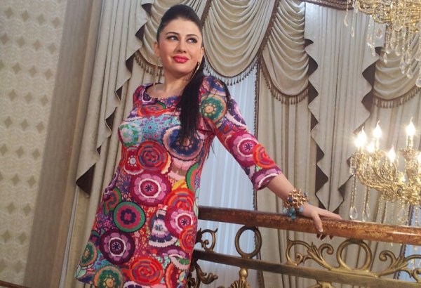 Фатима Фаталиева рассказала о танцевальных способностях певцов (видео-фото)