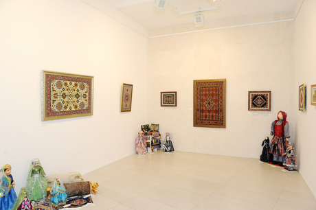 Первая леди Азербайджана приняла участие в выставке «Большие дела умелых рук» (ФОТО)