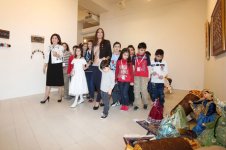 Первая леди Азербайджана приняла участие в выставке «Большие дела умелых рук» (ФОТО)