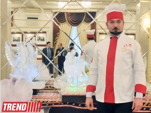 Необычные ледяные фигуры - вазы для фруктов кулинара Джейхана Нура (фотосессия)