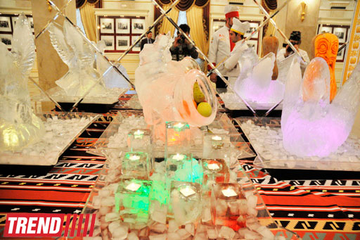 Необычные ледяные фигуры - вазы для фруктов кулинара Джейхана Нура (фотосессия)