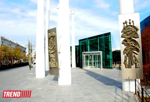 В Международном центре мугама состоится концерт группы “Beautiful girls”  и зарубежных исполнителей