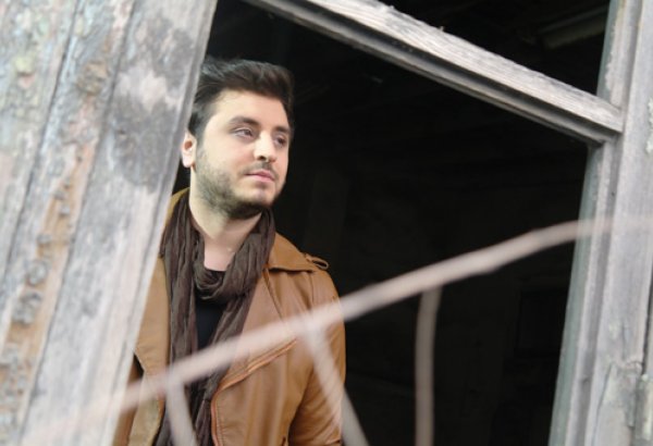 Нурлан Техмезли представил философский проект "Как человек" (ВИДЕО)