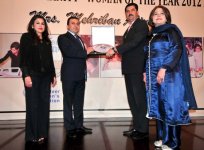 Первая леди Азербайджана объявлена в Пакистане «Символом гуманизма – человеком 2012 года» (версия 2) (ФОТО)