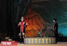 В Баку состоялась премьера оперы Узеира Гаджибейли "Асли и Керем" (фотосессия)