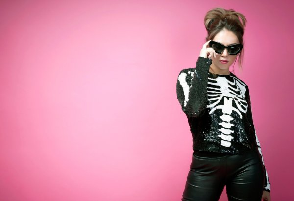 Лейла Рамазанлы реализовала проект "Для тебя" (видео)