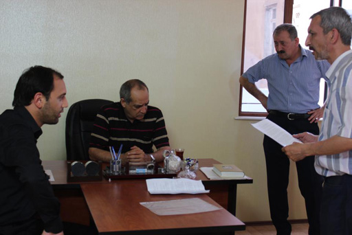 Сирадж Мустафаев рассказал о сериале "Горсть земли" и его 14-летнем герое (фото)