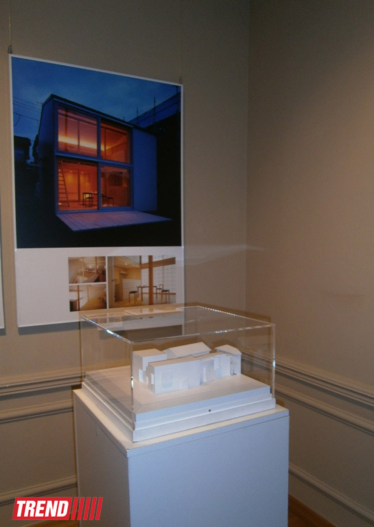 В Баку открылась  выставка "Параллельная Япония: Современная японская архитектура 1996-2006" (фотосессия)