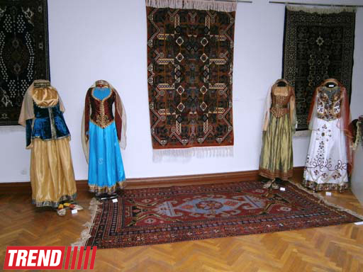 В Азербайджане представлены потрясающие работы народных умельцев  (фотосессия)