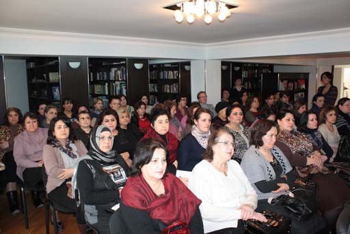 В Баку прошел семинар для учителей (фото)