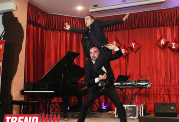 В Баку состоялся вечер юмора Comedy.AZ "Шутки до упаду" (фотосессия)