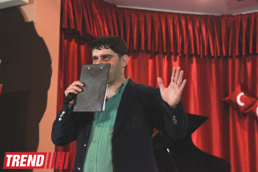 В Баку состоялся вечер юмора Comedy.AZ "Шутки до упаду" (фотосессия)